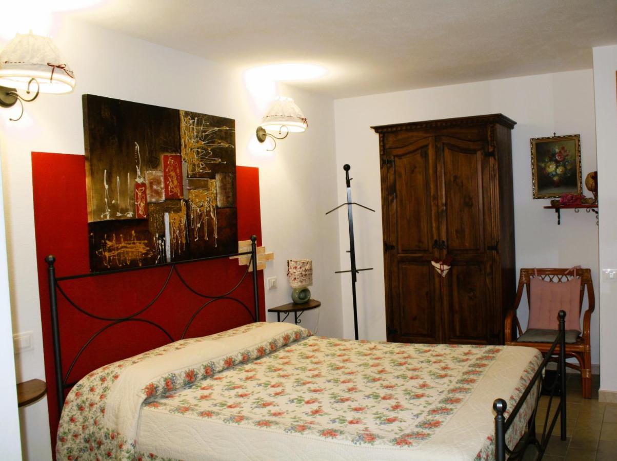 Bed and Breakfast La Pirata Capitana Costa degli Angeli Exterior foto